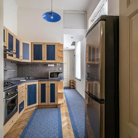 Jewish Synagogue Ruterra * Prague