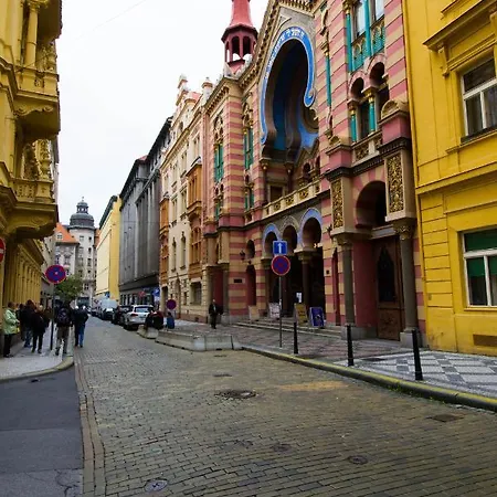 Apartman Jewish Synagogue Ruterra *